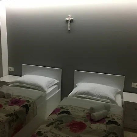 Bed & Breakfast Flowers Medjugorje